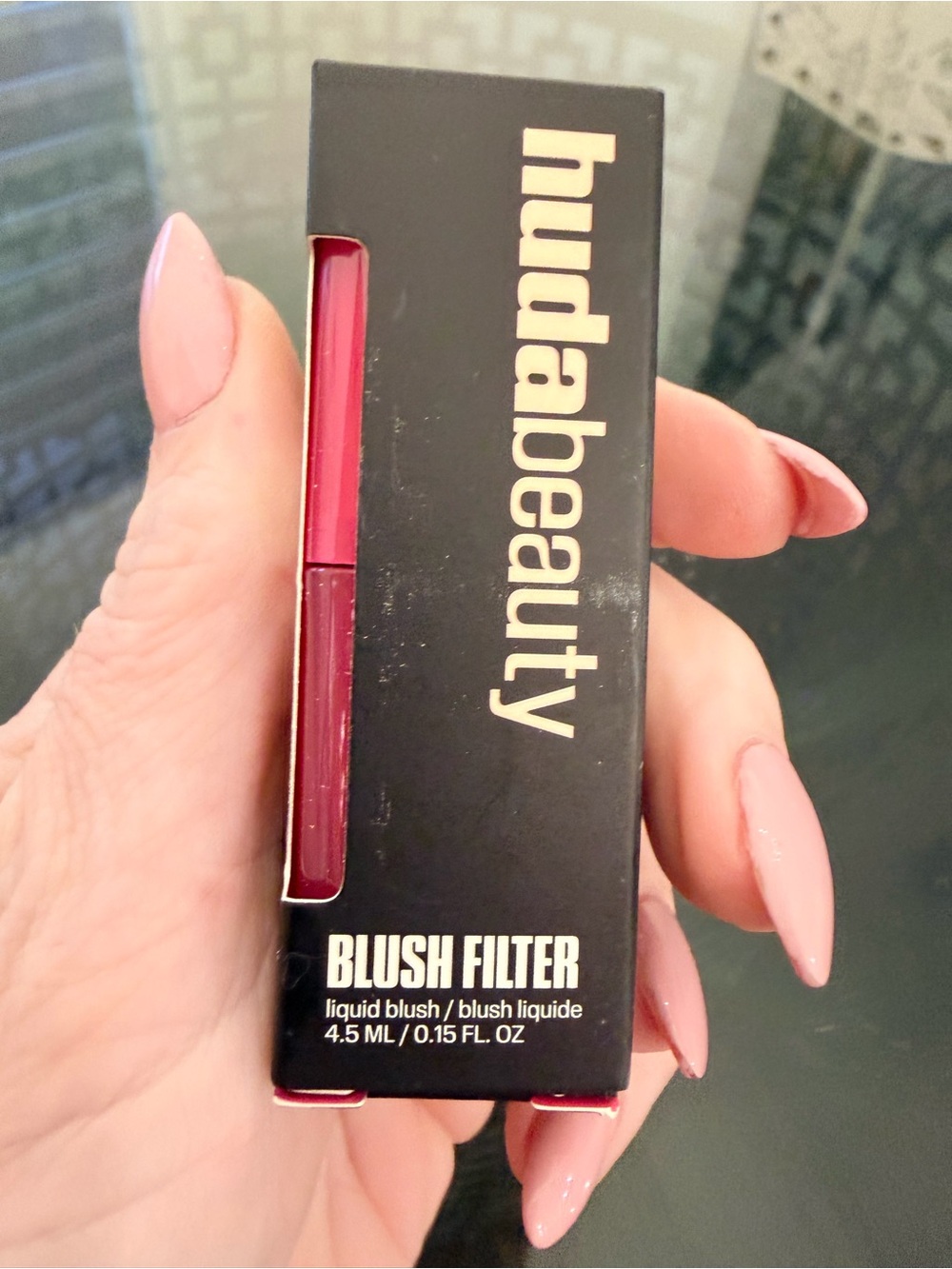HUDA BEAUTY Blush Filter Liquid Blush - Rose Berry Pink